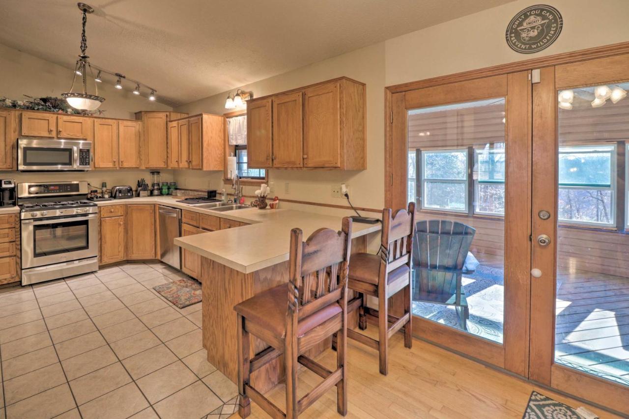 Secluded Marble Falls Family Home With Mtn Views! ภายนอก รูปภาพ